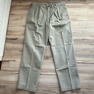 Haggar Mens Khaki Pants. Excellent Condition. 36/38 waist and 34 inch inseam.